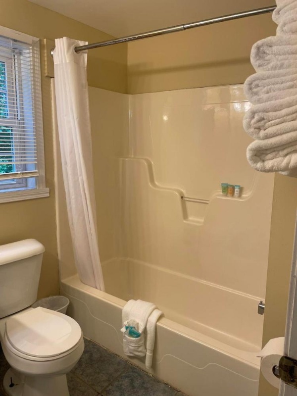 The Grand Beach Inn image 11